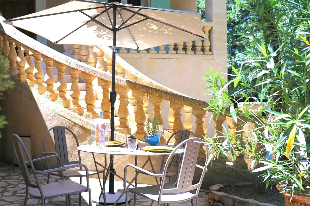 La Villa Du Petit Bois Les Lavandes Faucon  Exterior photo